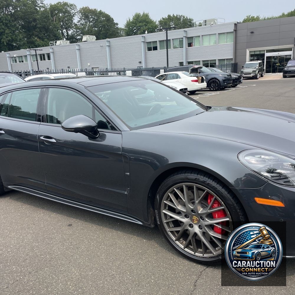 2018 Porsche Panamera Turbo Sport Turismo
