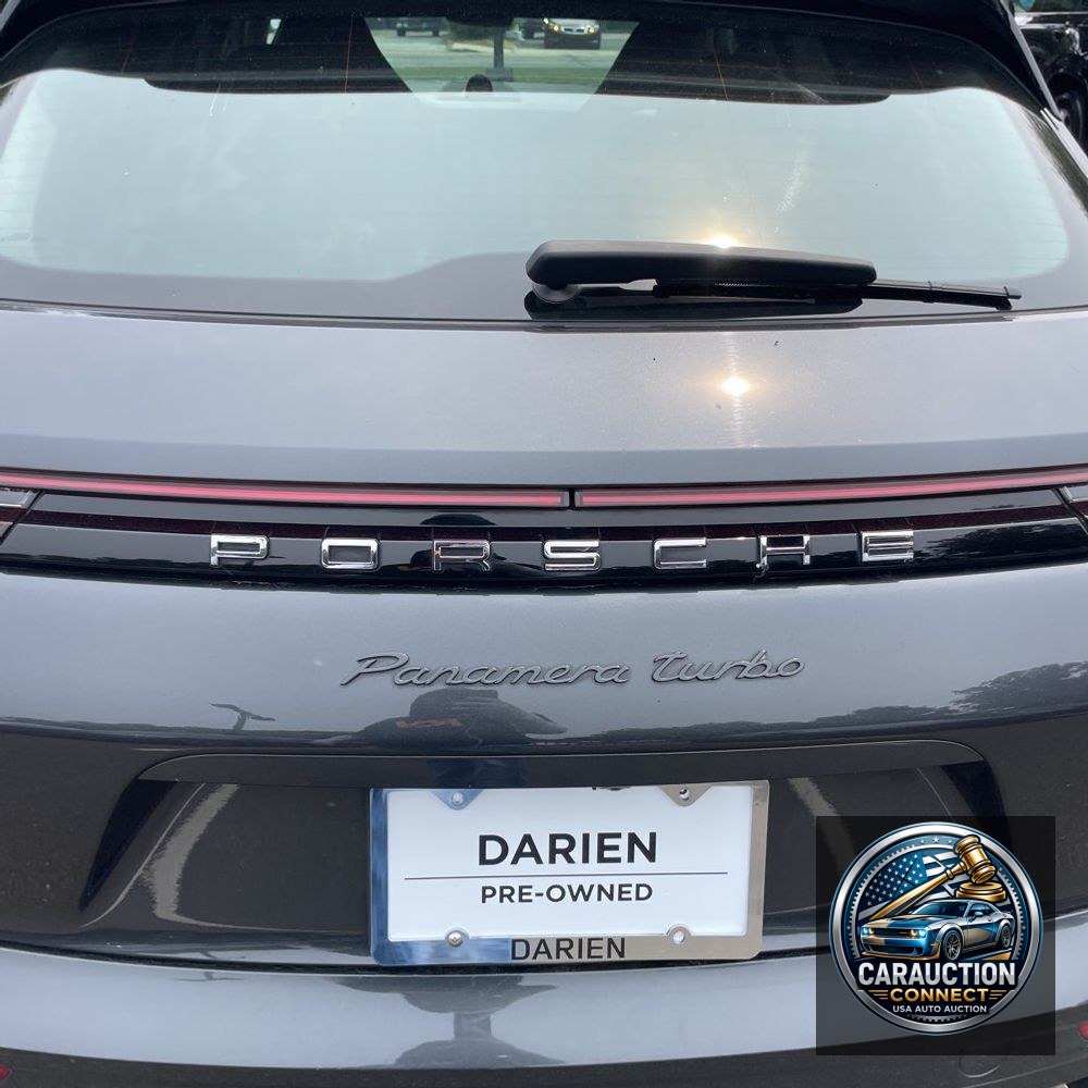 2018 Porsche Panamera Turbo Sport Turismo