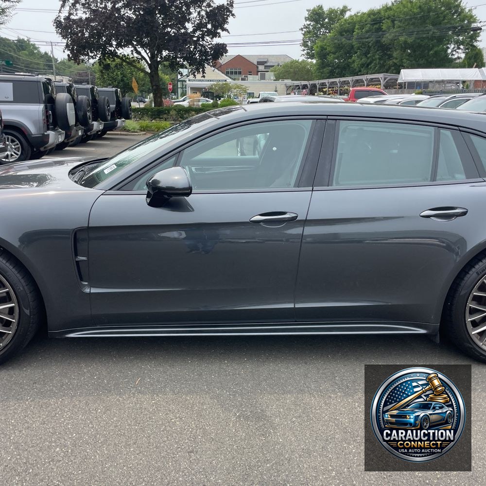 2018 Porsche Panamera Turbo Sport Turismo