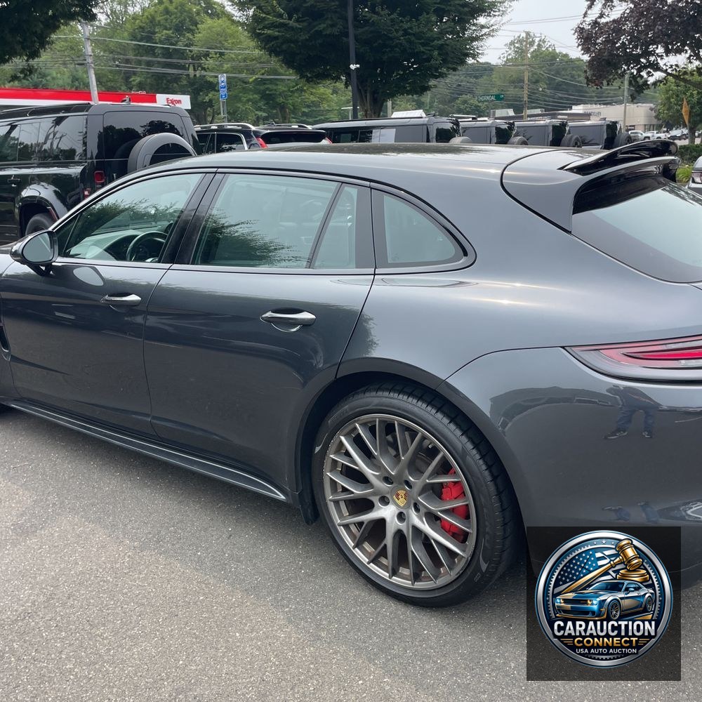 2018 Porsche Panamera Turbo Sport Turismo