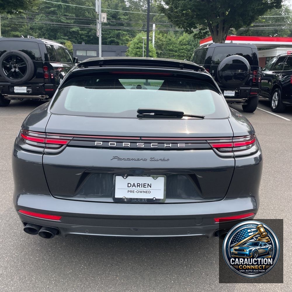 2018 Porsche Panamera Turbo Sport Turismo