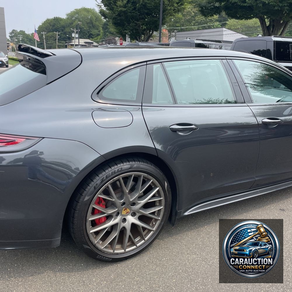 2018 Porsche Panamera Turbo Sport Turismo