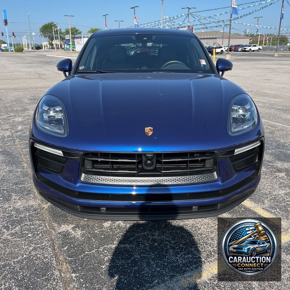 2024 Porsche Macan Base