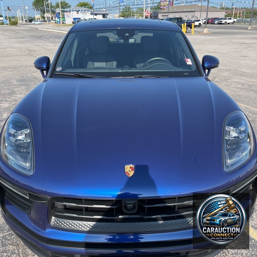 2024 Porsche Macan Base