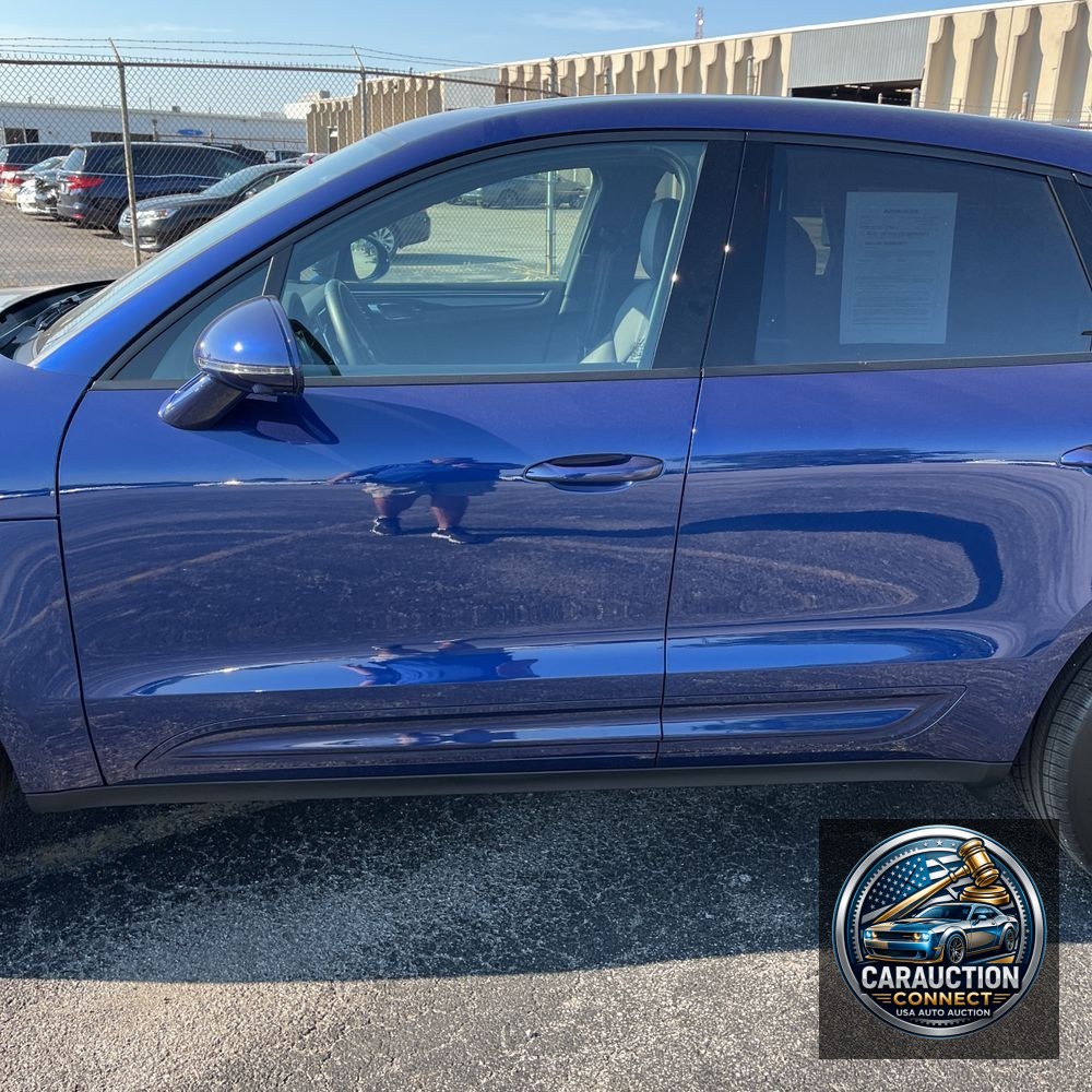 2024 Porsche Macan Base
