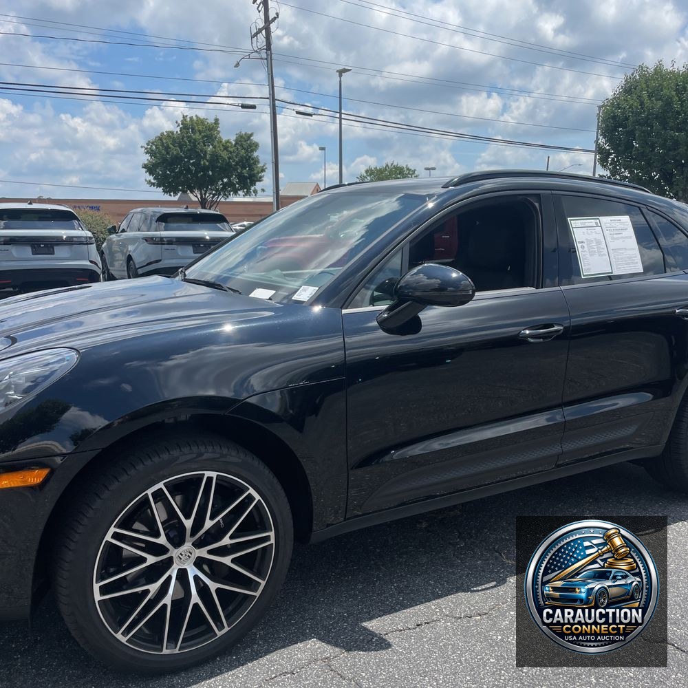 2024 Porsche Macan Base