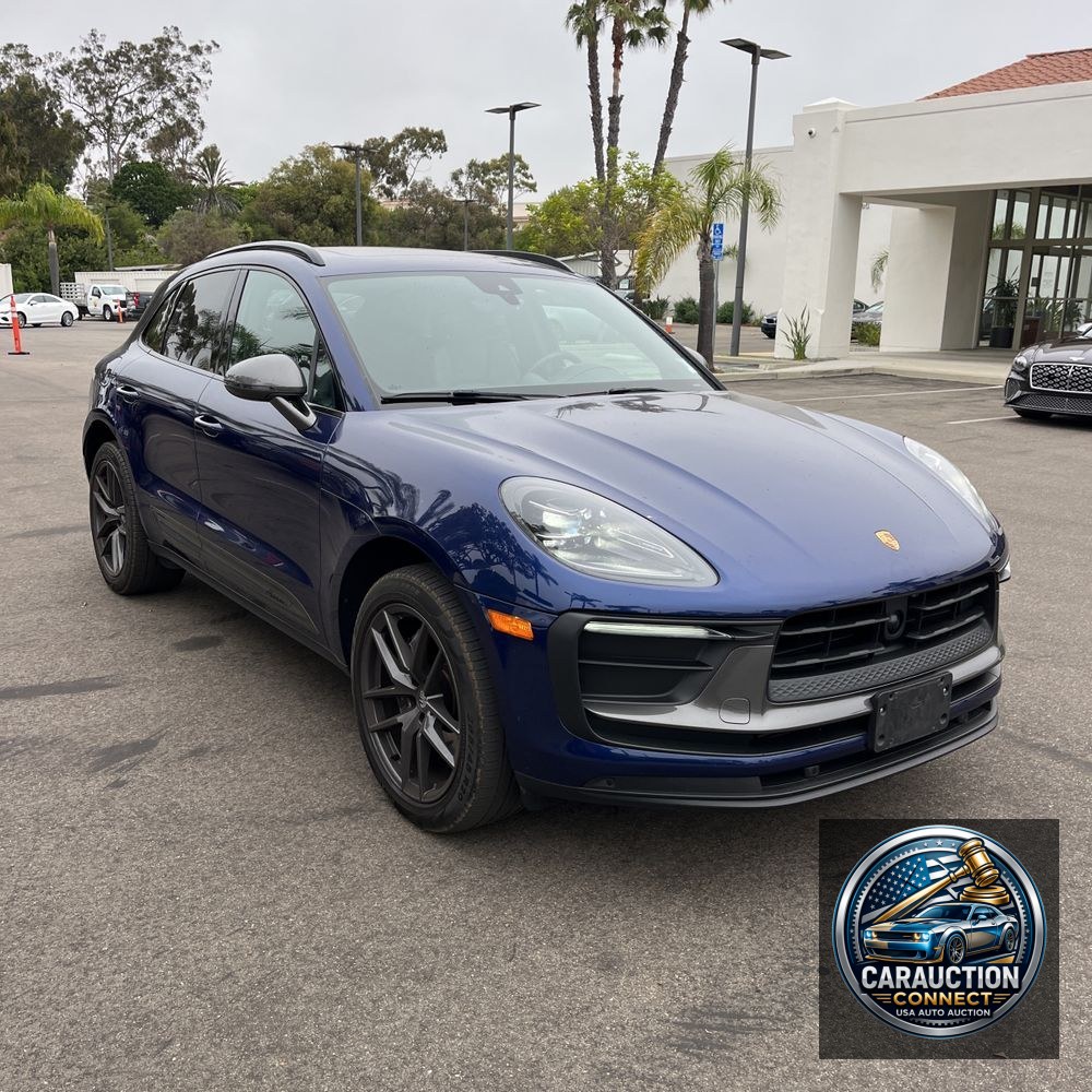 2023 Porsche Macan T