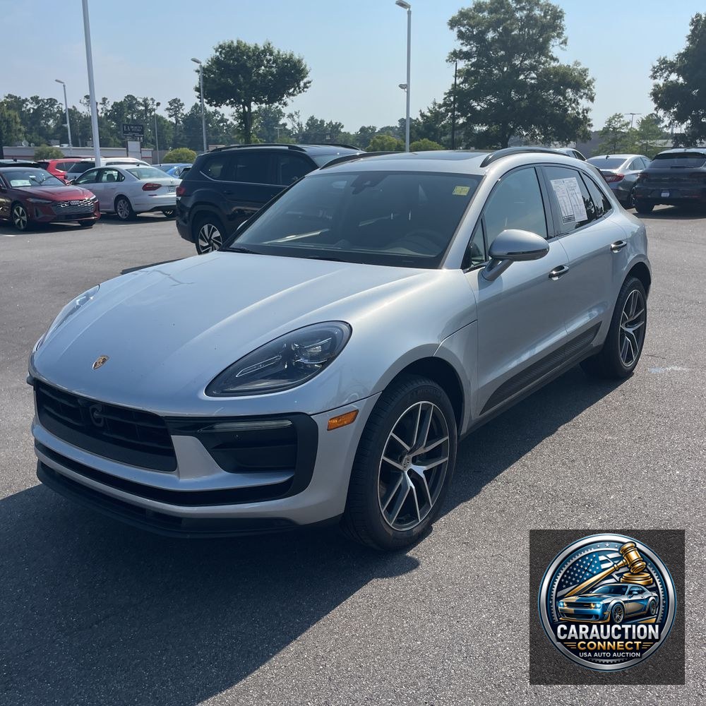 2024 Porsche Macan Base