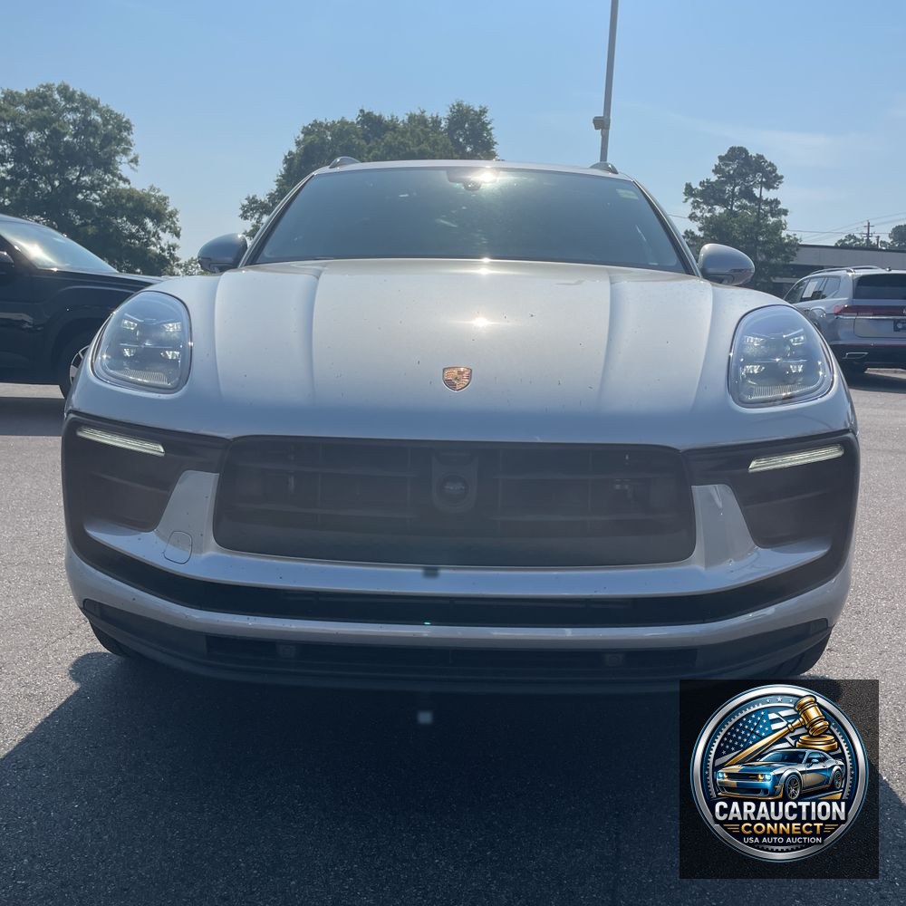 2024 Porsche Macan Base