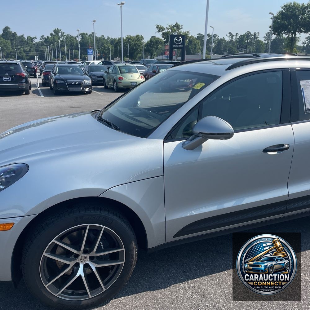 2024 Porsche Macan Base