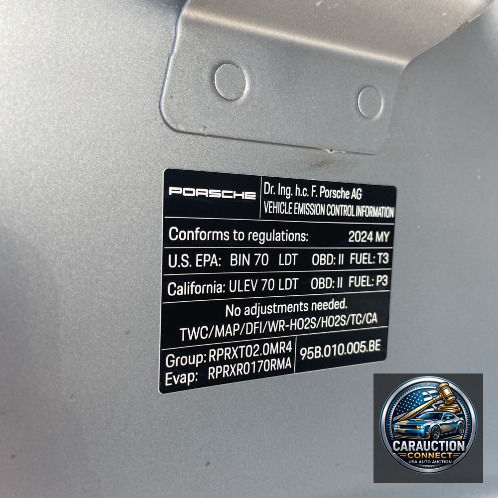 2024 Porsche Macan Base