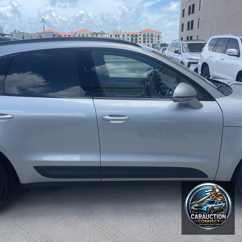 2024 Porsche Macan Base