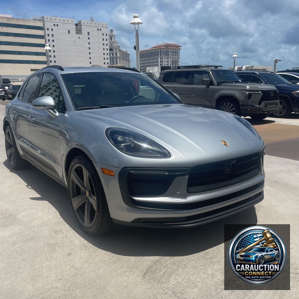 2024 Porsche Macan Base