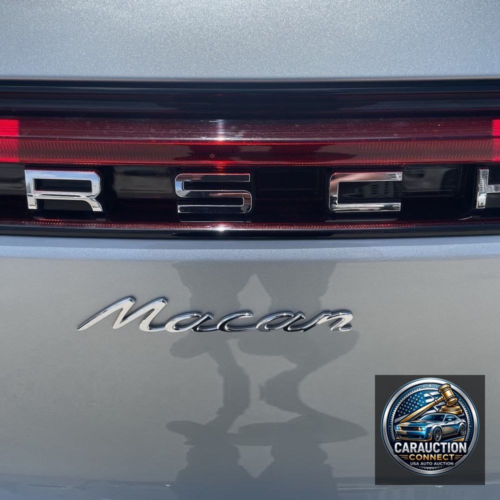 2024 Porsche Macan Base