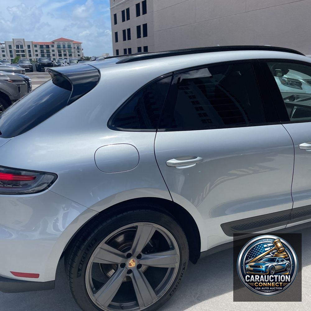2024 Porsche Macan Base