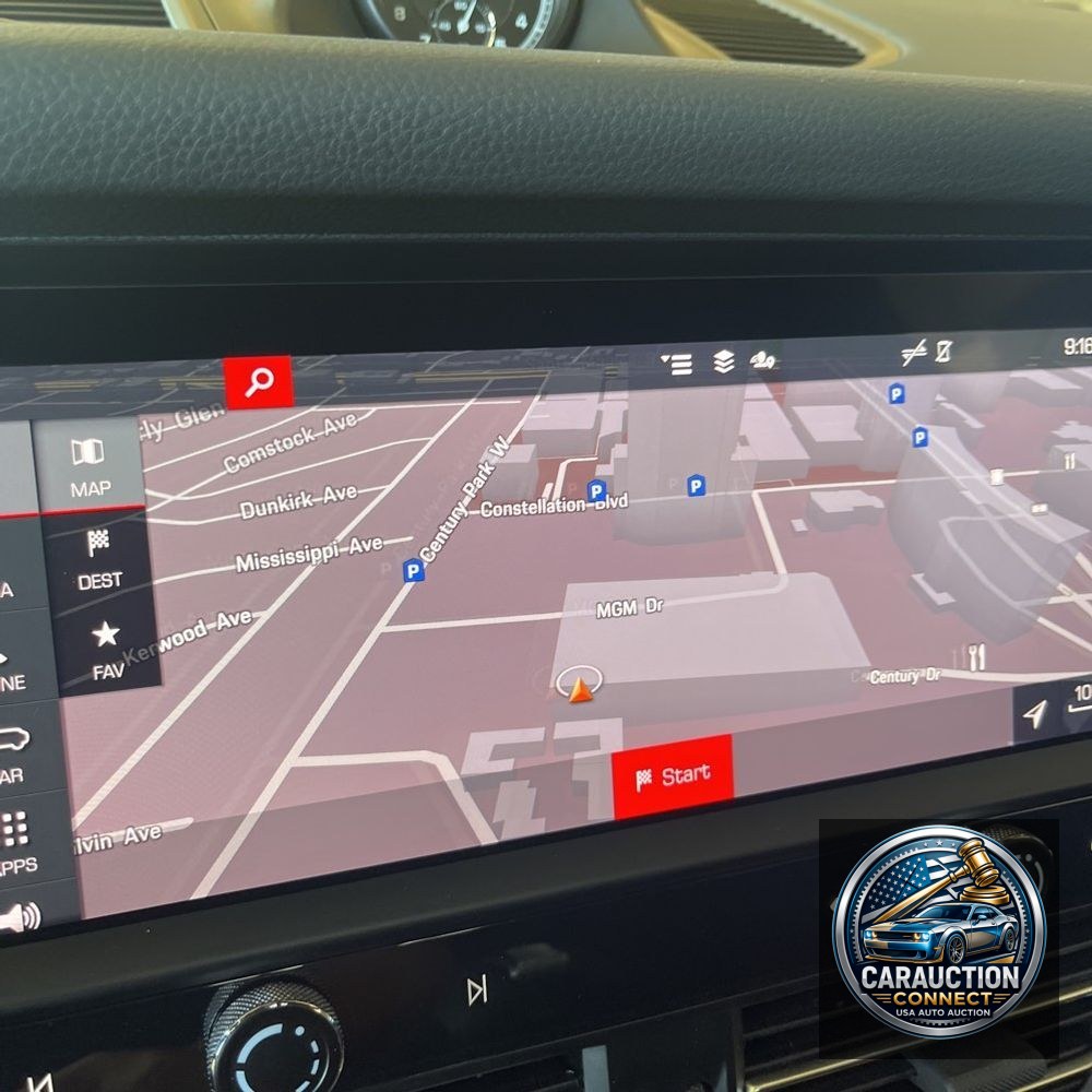 2022 Porsche Macan Base