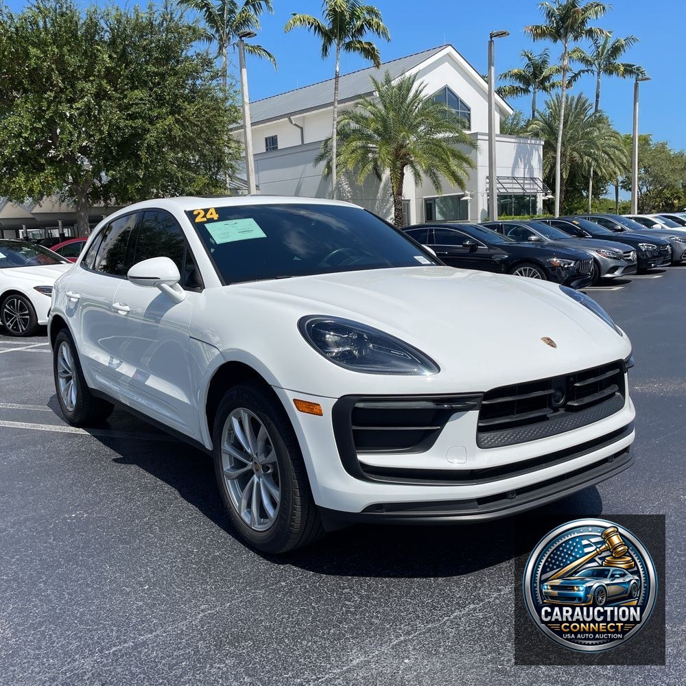 2024 Porsche Macan Base