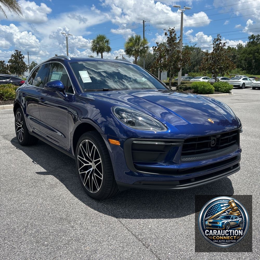 2024 Porsche Macan Base