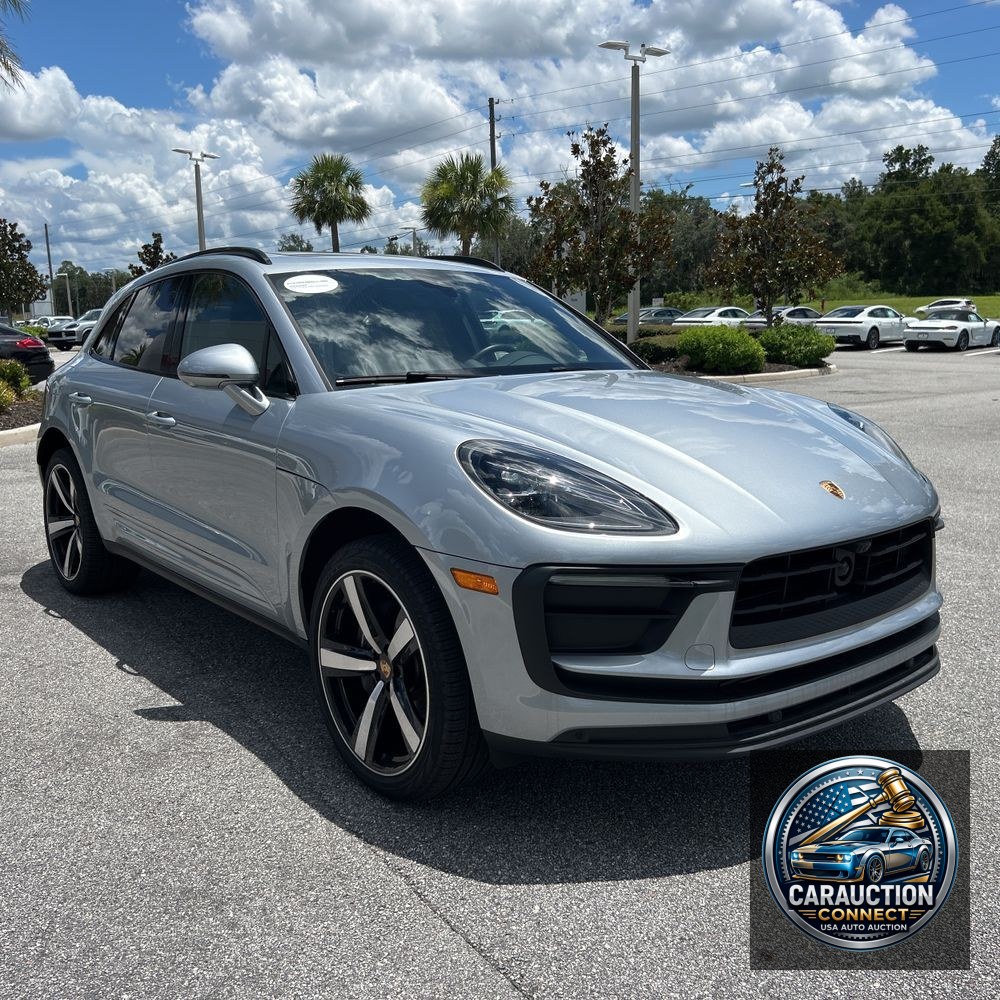 2024 Porsche Macan Base