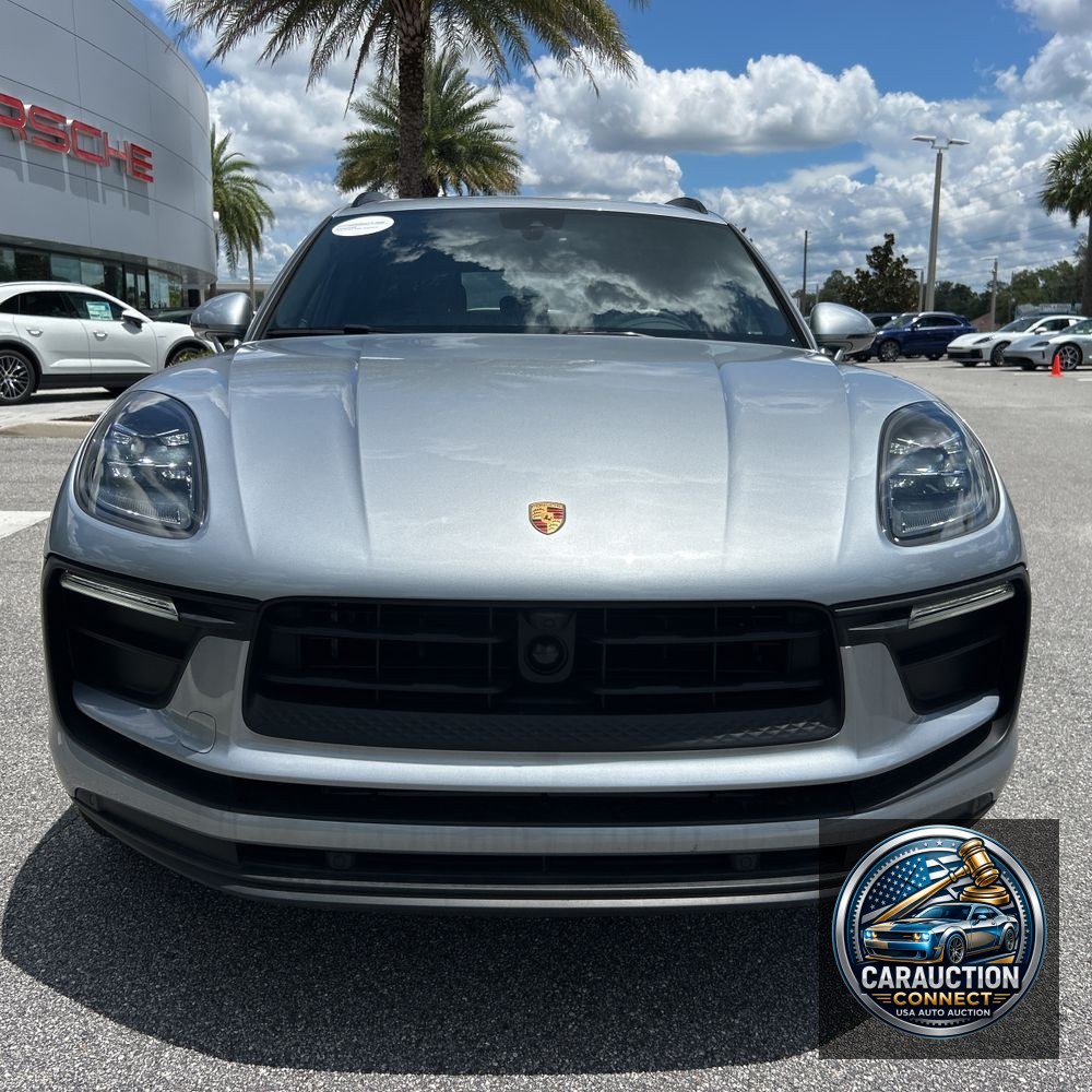 2024 Porsche Macan Base