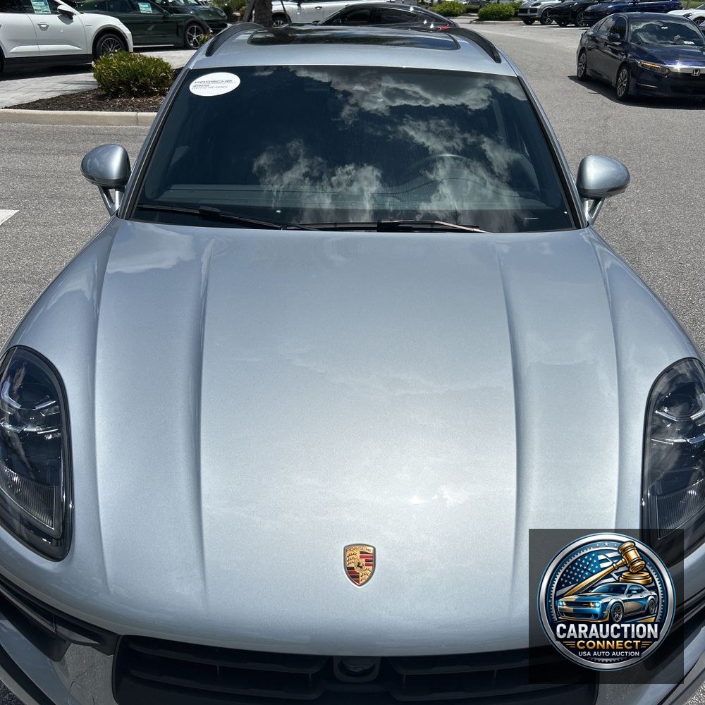 2024 Porsche Macan Base