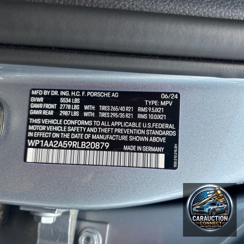 2024 Porsche Macan Base