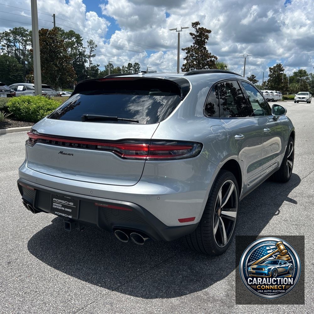 2024 Porsche Macan Base