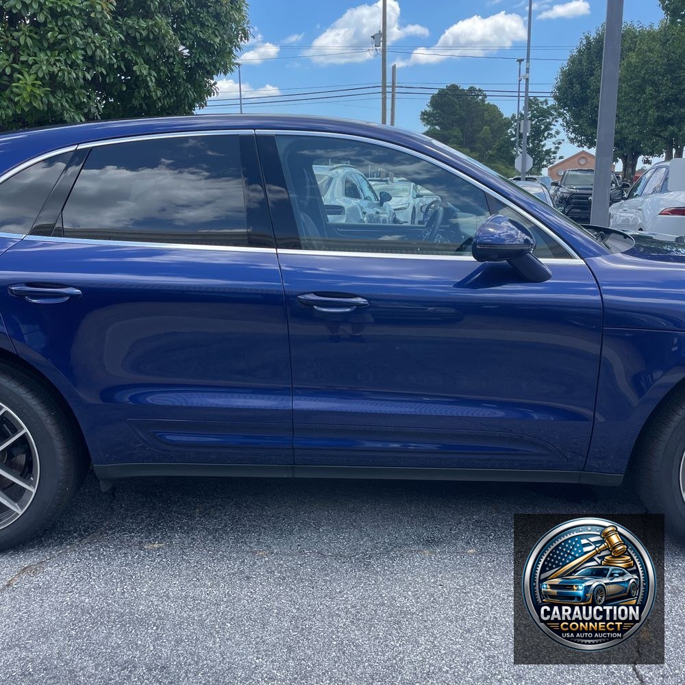 2024 Porsche Macan Base