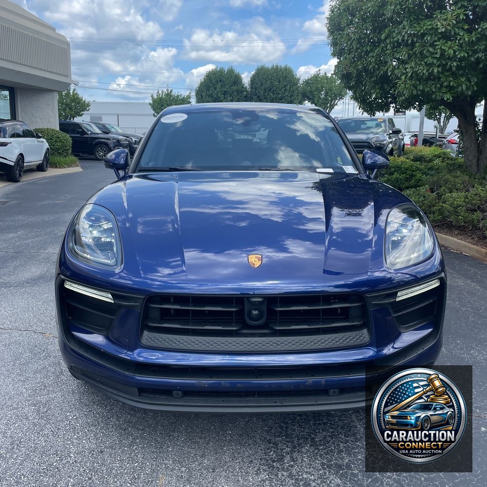 2024 Porsche Macan Base