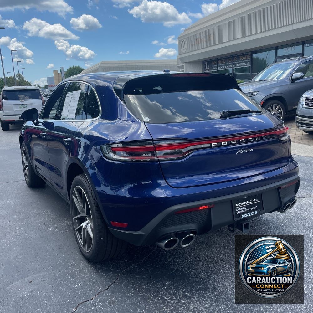 2024 Porsche Macan Base