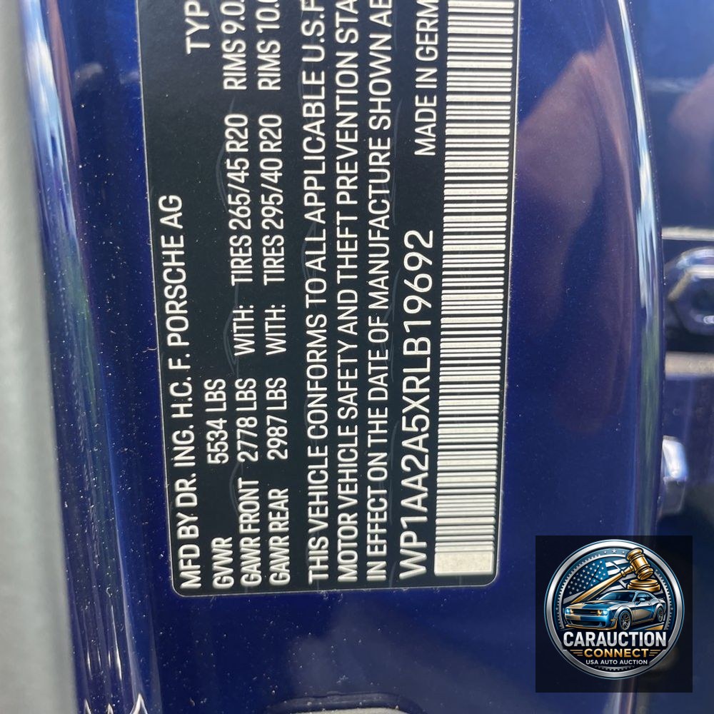 2024 Porsche Macan Base