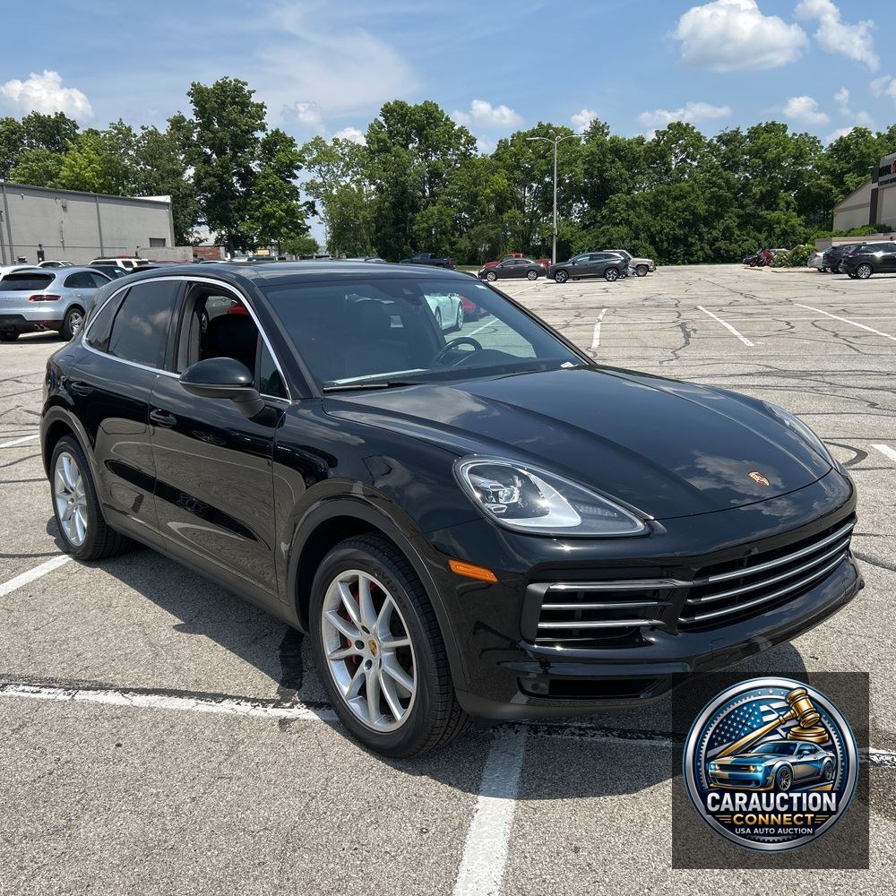 2021 Porsche Cayenne Base