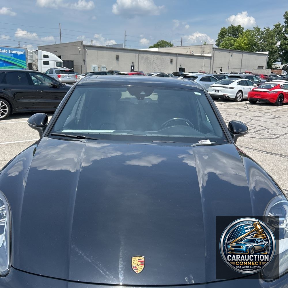 2021 Porsche Cayenne Base