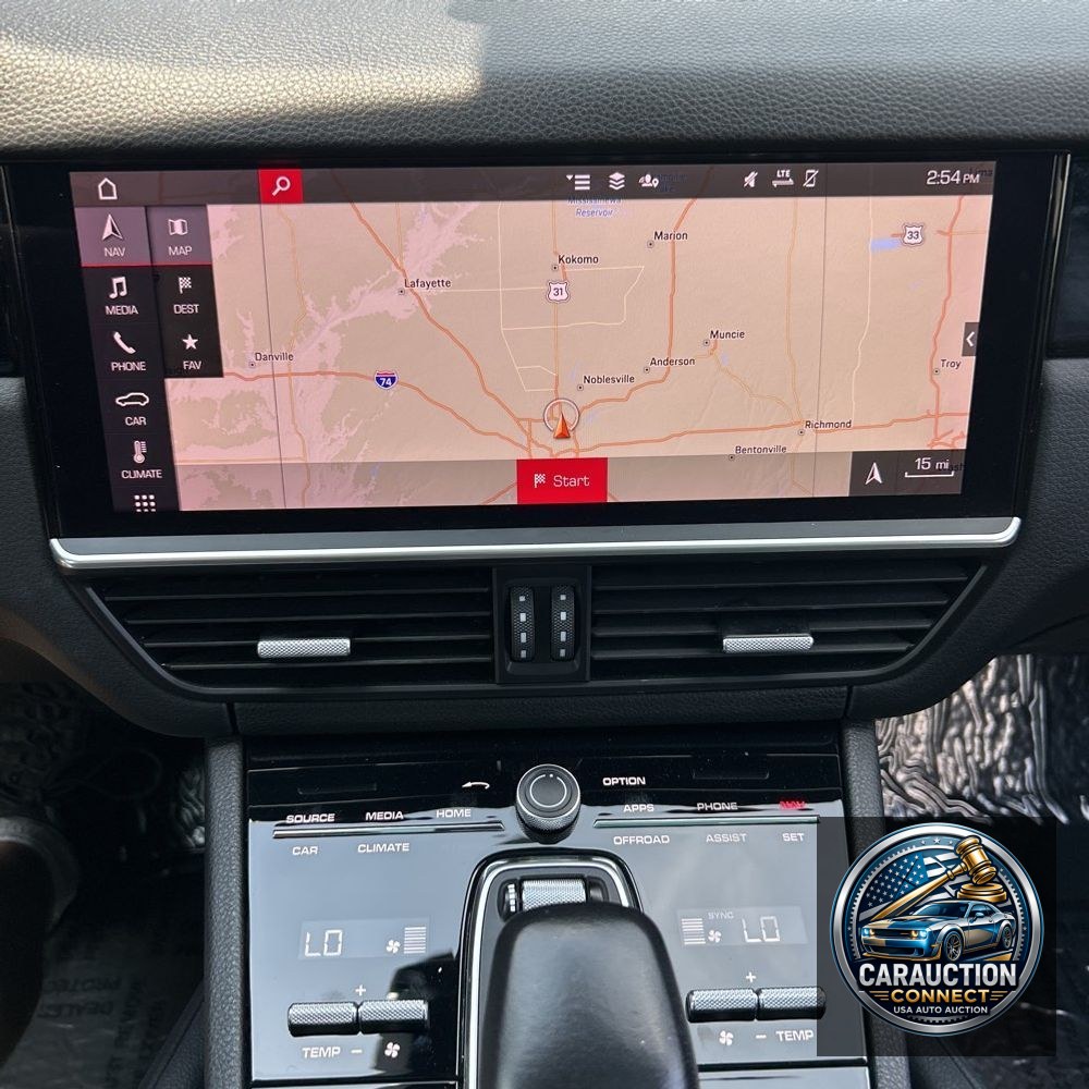 2021 Porsche Cayenne Base