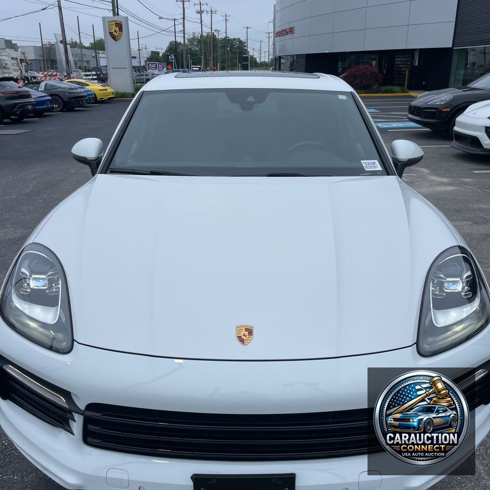 2021 Porsche Cayenne Base