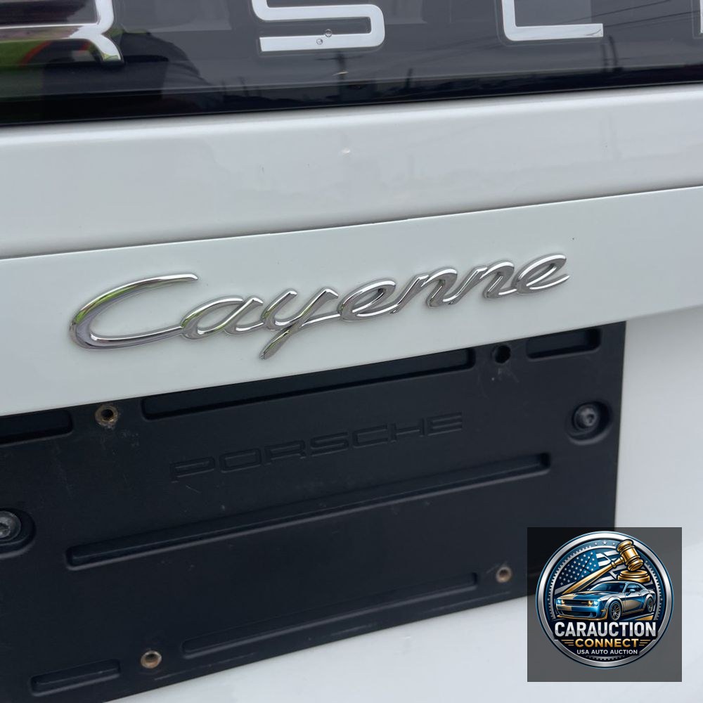 2021 Porsche Cayenne Base