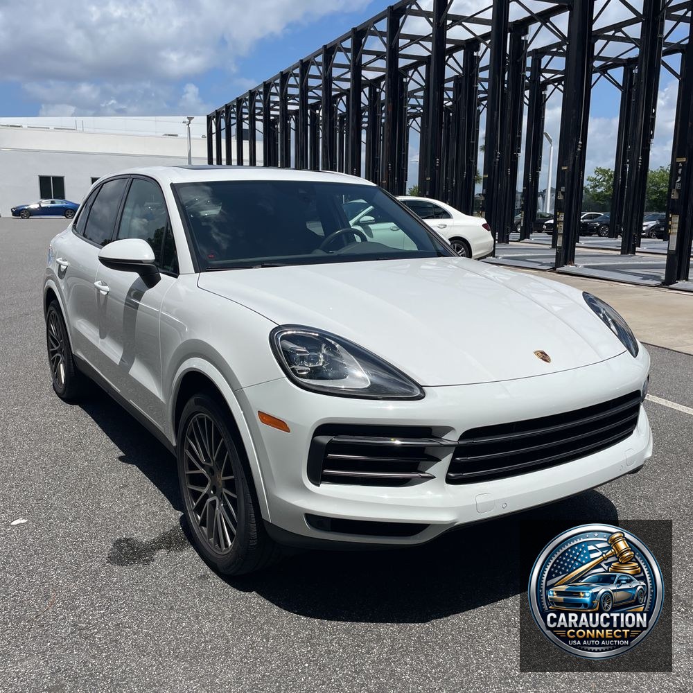 2022 Porsche Cayenne Platinum Edition