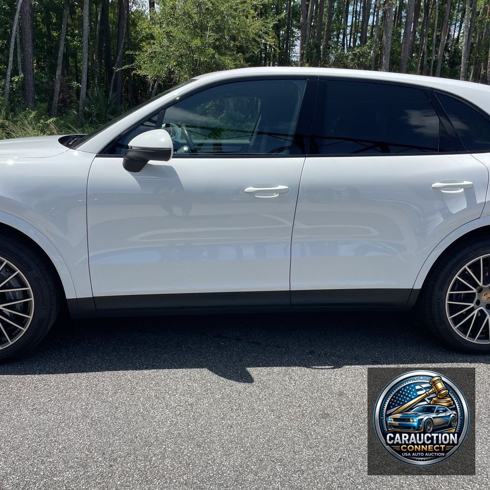 2022 Porsche Cayenne Platinum Edition