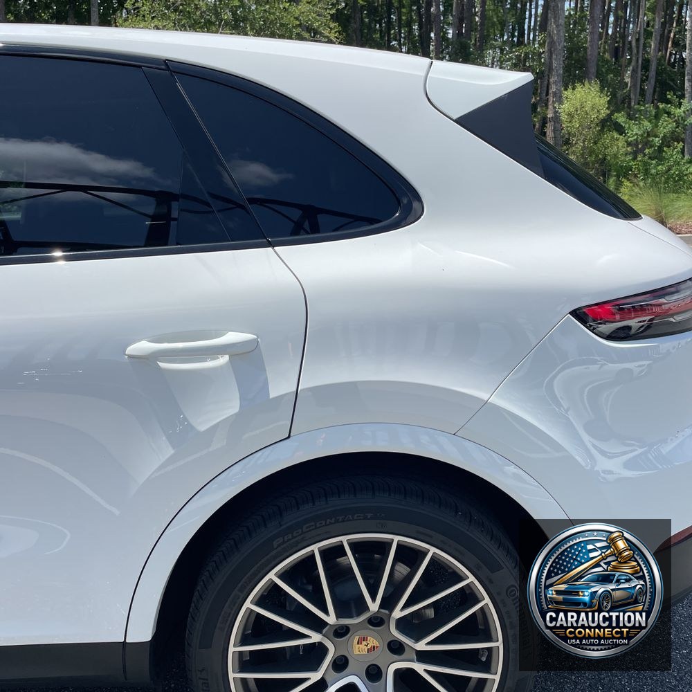 2022 Porsche Cayenne Platinum Edition