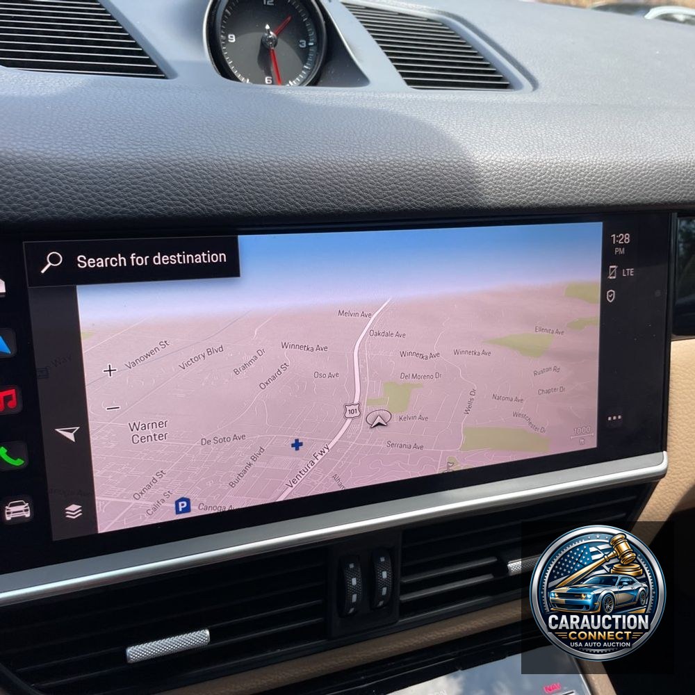 2023 Porsche Cayenne Base