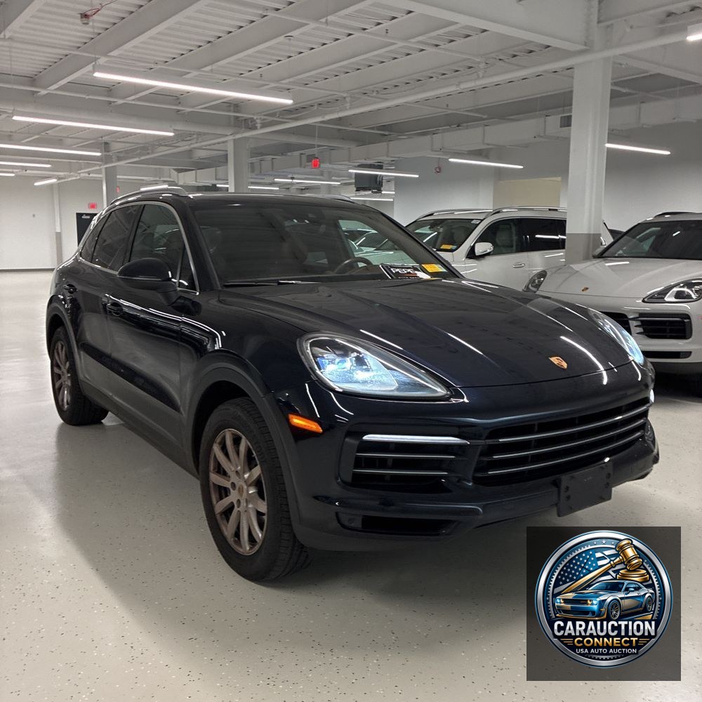 2022 Porsche Cayenne Base