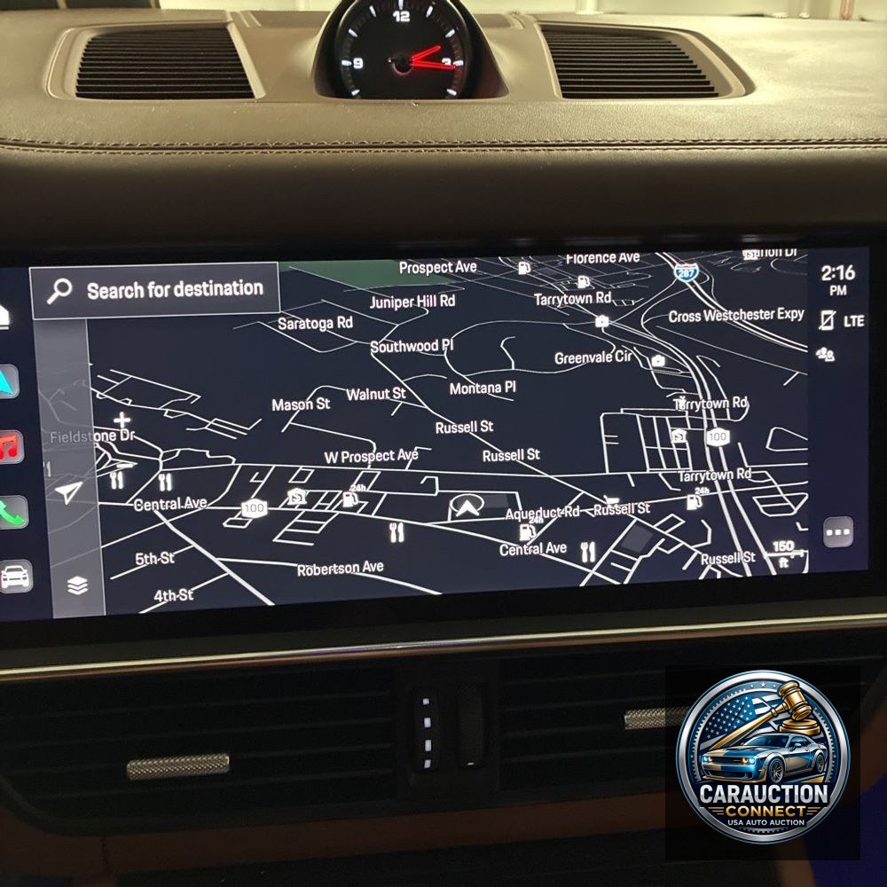 2022 Porsche Cayenne Base