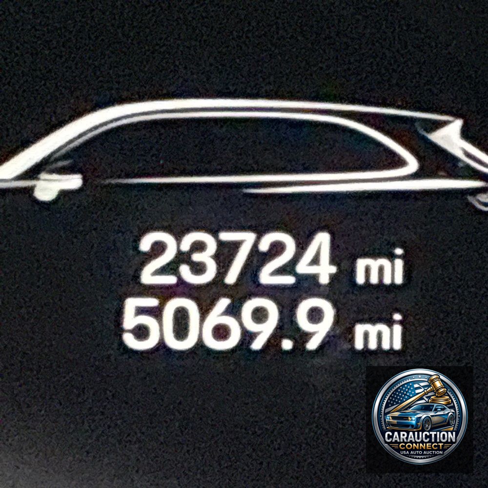 2022 Porsche Cayenne Base