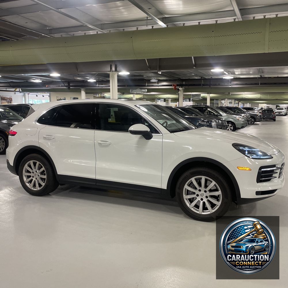 2021 Porsche Cayenne Base
