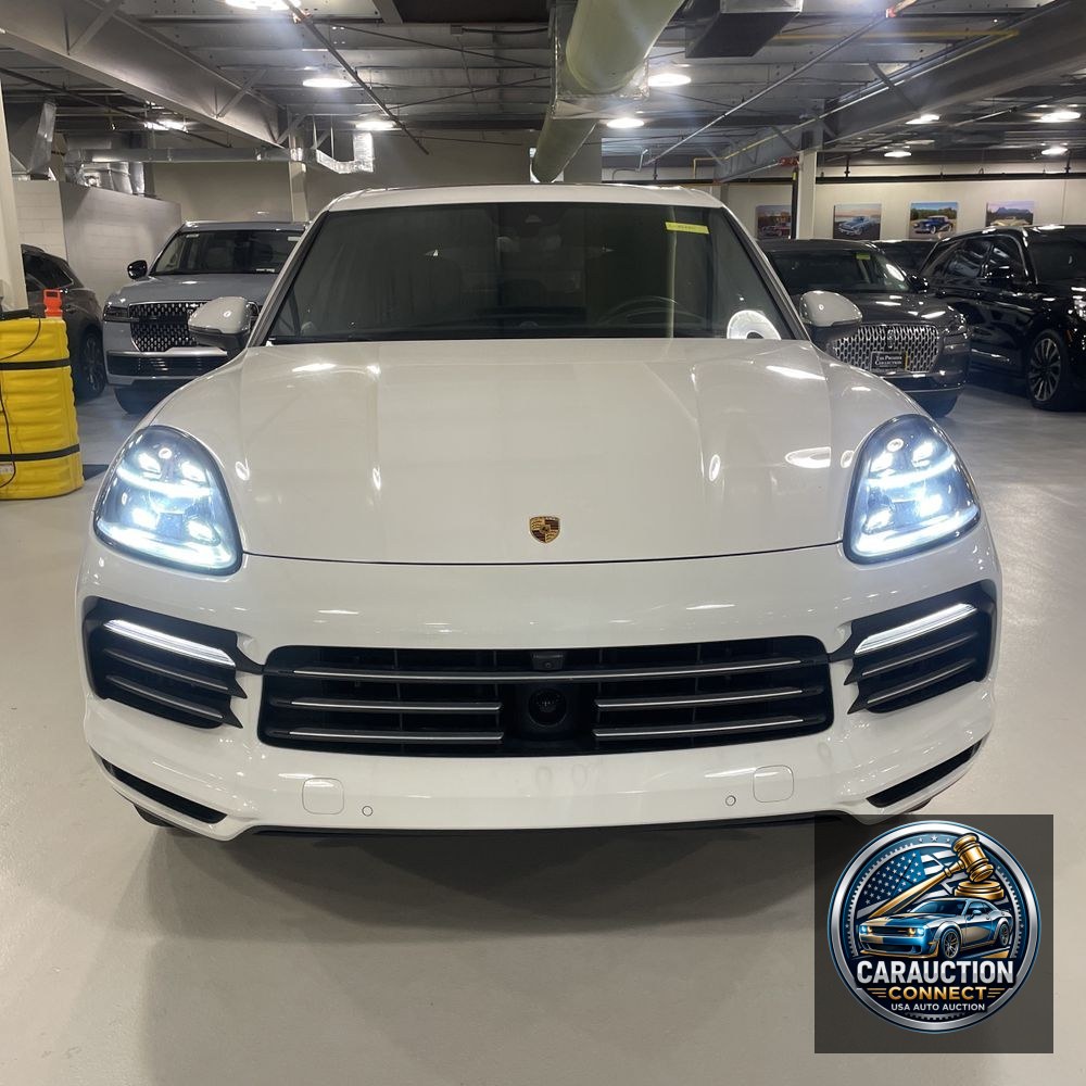 2021 Porsche Cayenne Base
