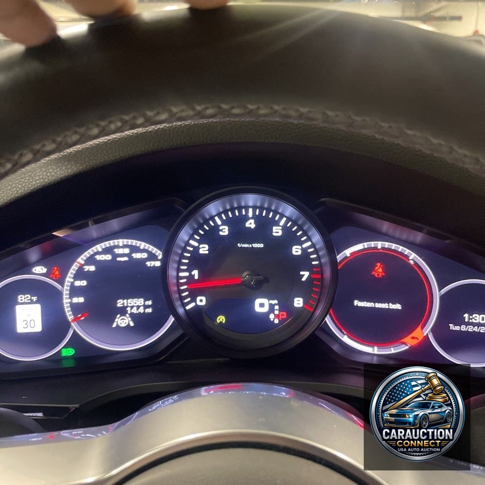 2021 Porsche Cayenne Base
