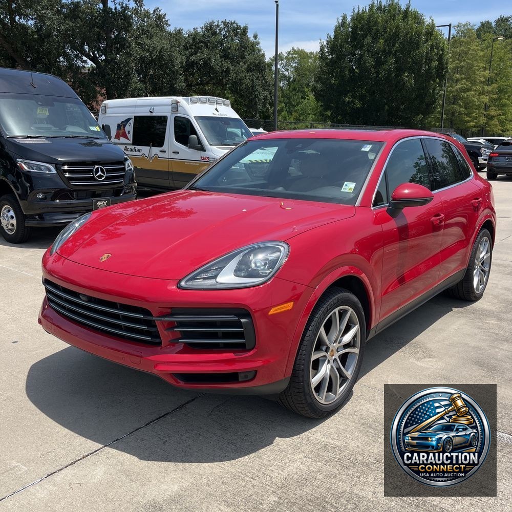 2022 Porsche Cayenne Base