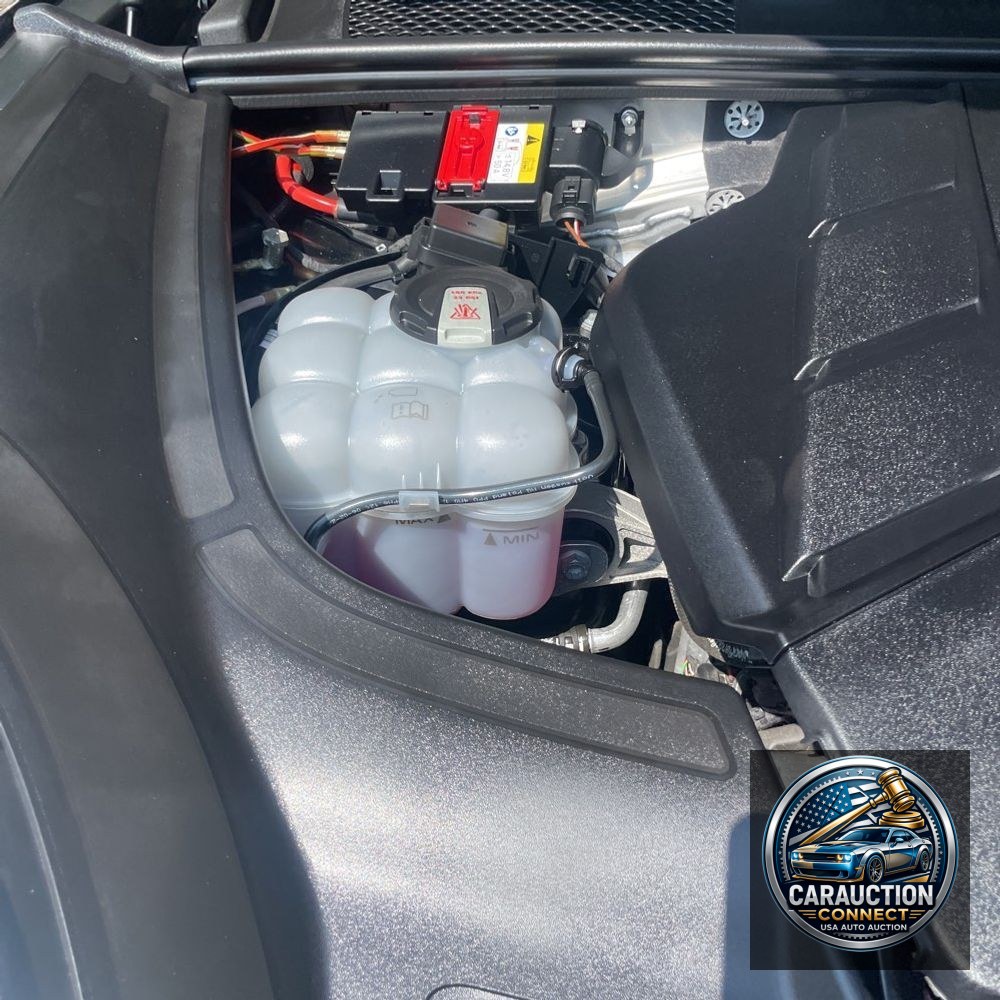 2022 Porsche Cayenne Base
