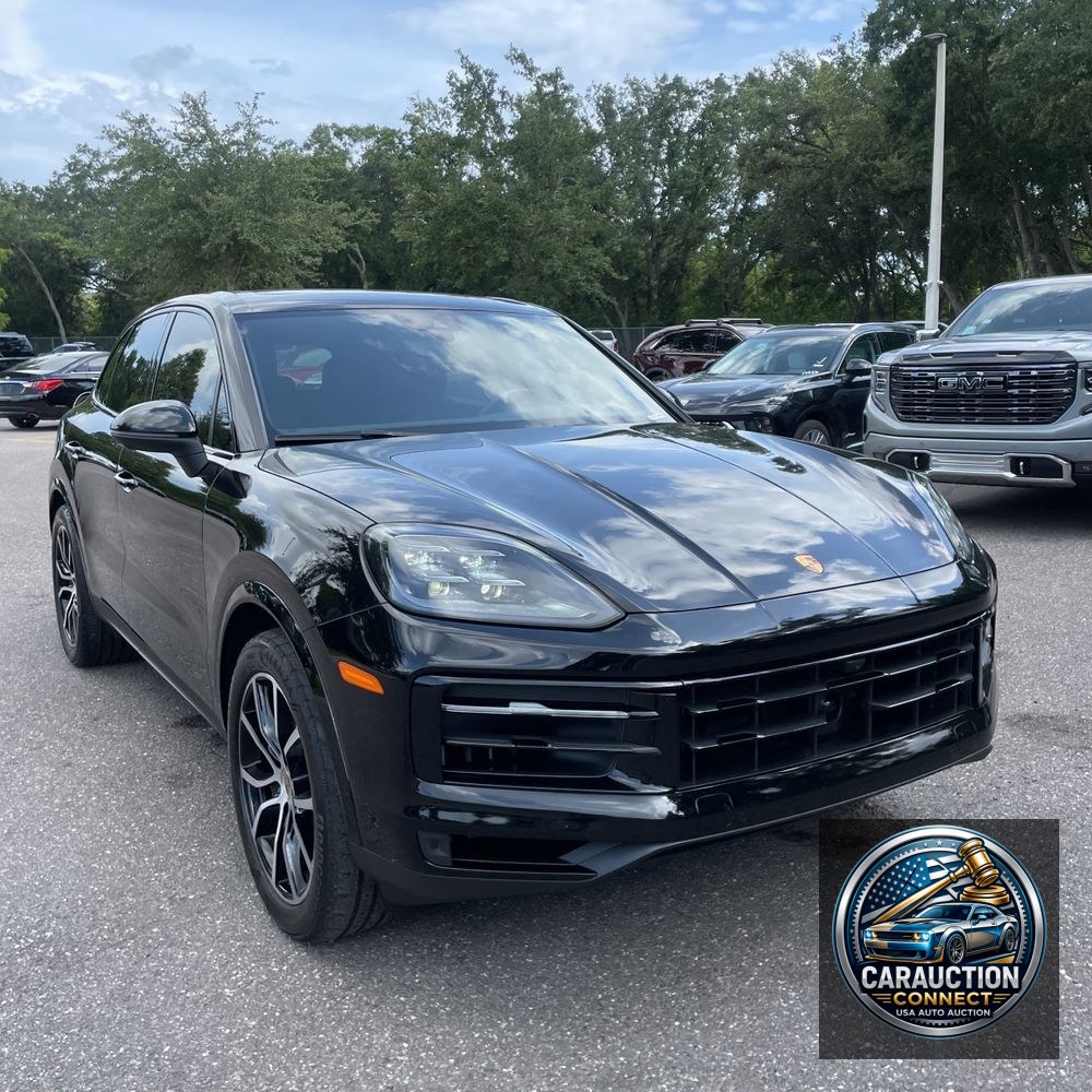 2024 Porsche Cayenne Base