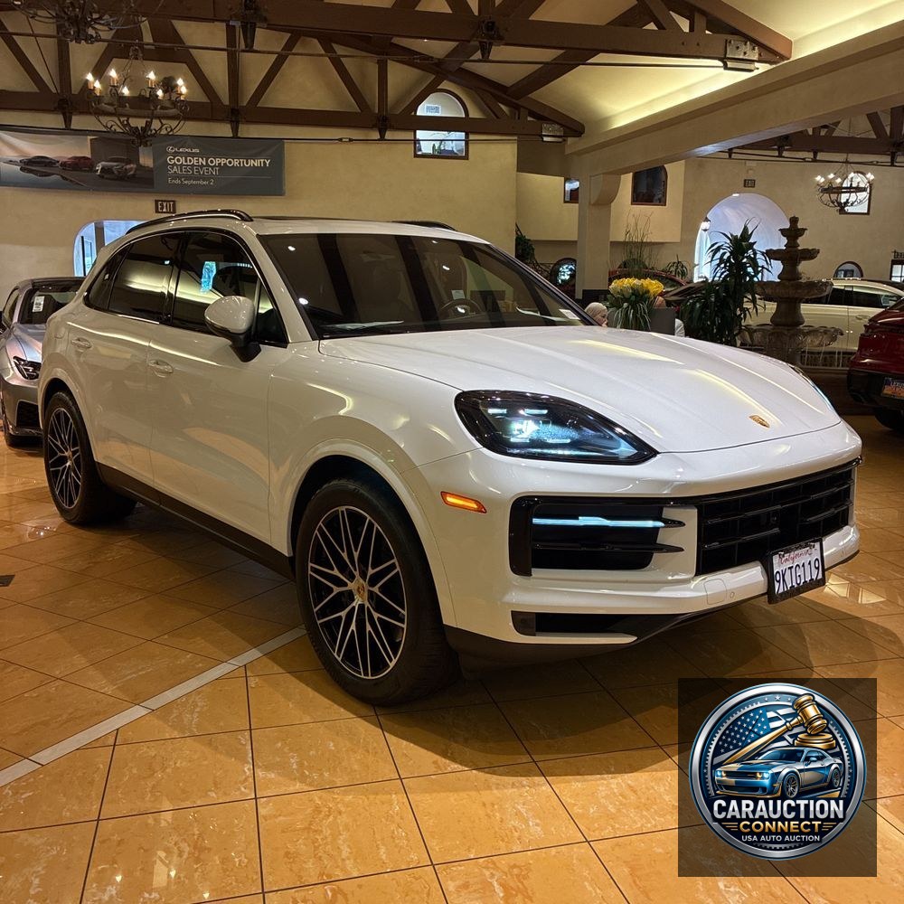 2024 Porsche Cayenne Base